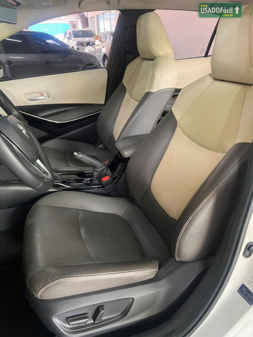 Toyota Corolla Altis Premium Hybrid 1.8 Automático Flex Híbrido 2022/2023 — foto 14 de 17