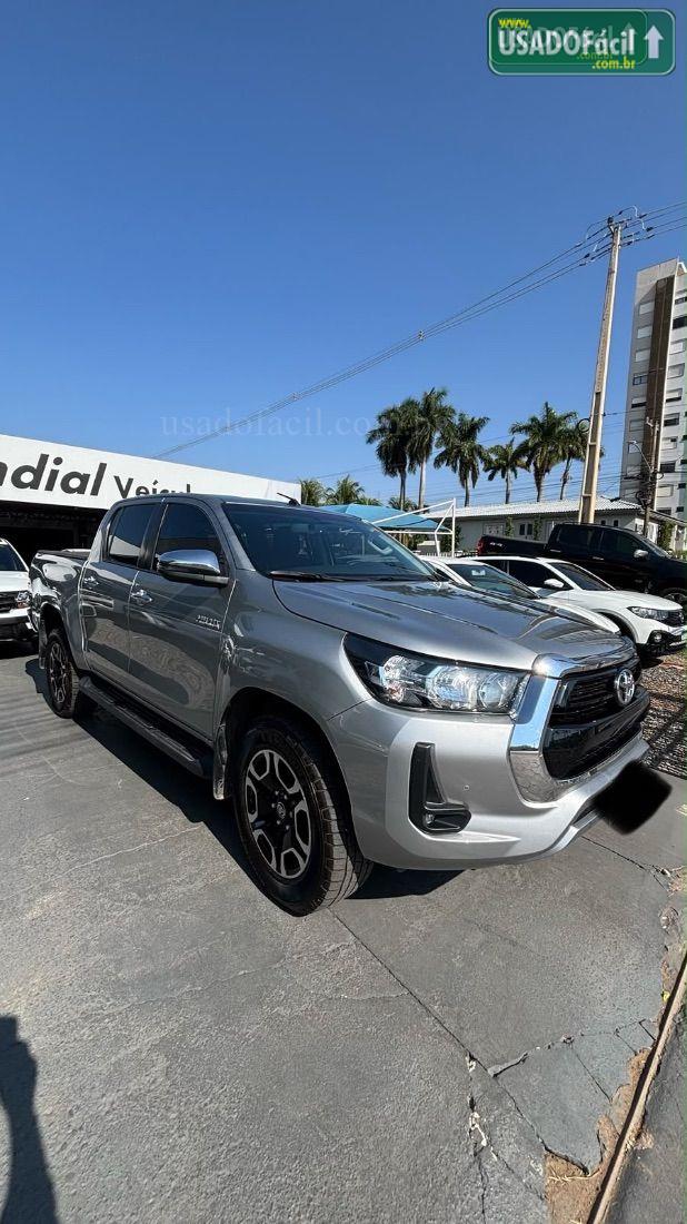 TOYOTA Hilux SRV CD 2.8 4x4 Automático Diesel 2023/2024 — foto 3 de 11