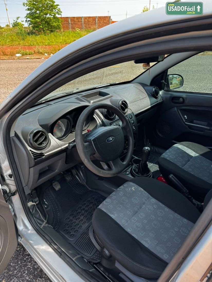 Ford Fiesta Hatch 1.0 5P Flex 2013/2013 — foto 7 de 11