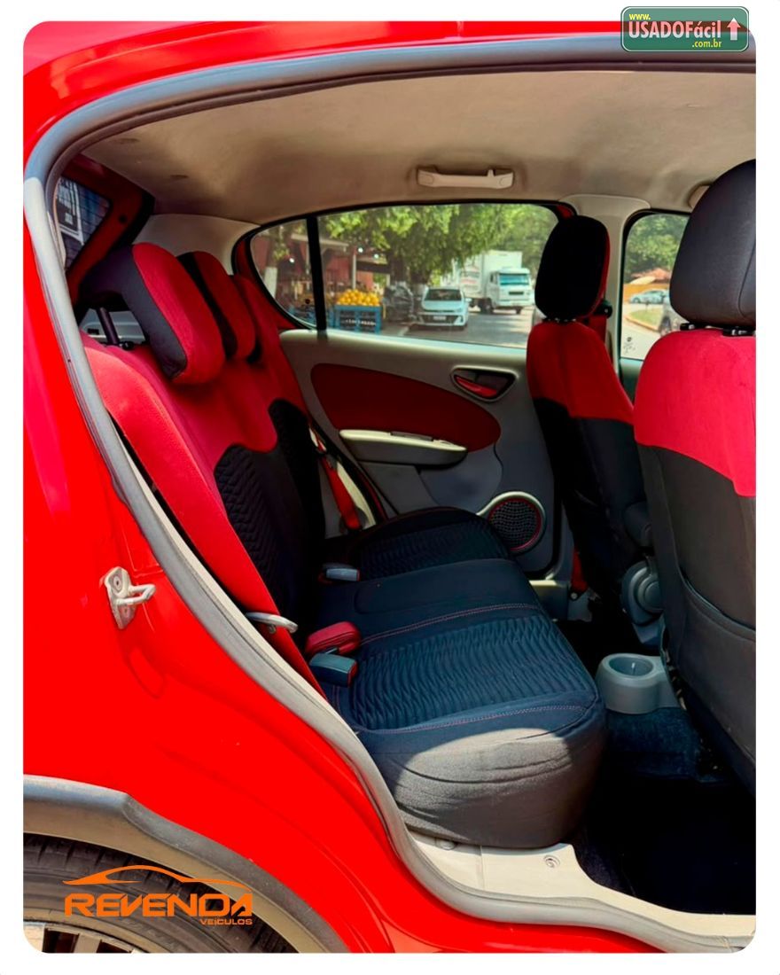 Fiat Palio Sporting 1.6 Flex 5P 2015/2016 — foto 10 de 15