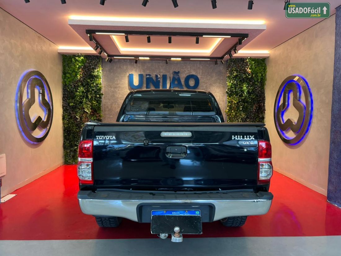 TOYOTA Hilux SRV CD 2.7 4x4 Automatico Flex 2015/2015 — foto 5 de 11
