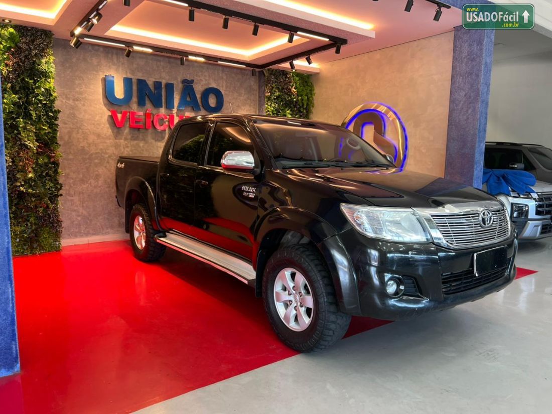 TOYOTA Hilux SRV CD 2.7 4x4 Automatico Flex 2015/2015 — foto 3 de 11