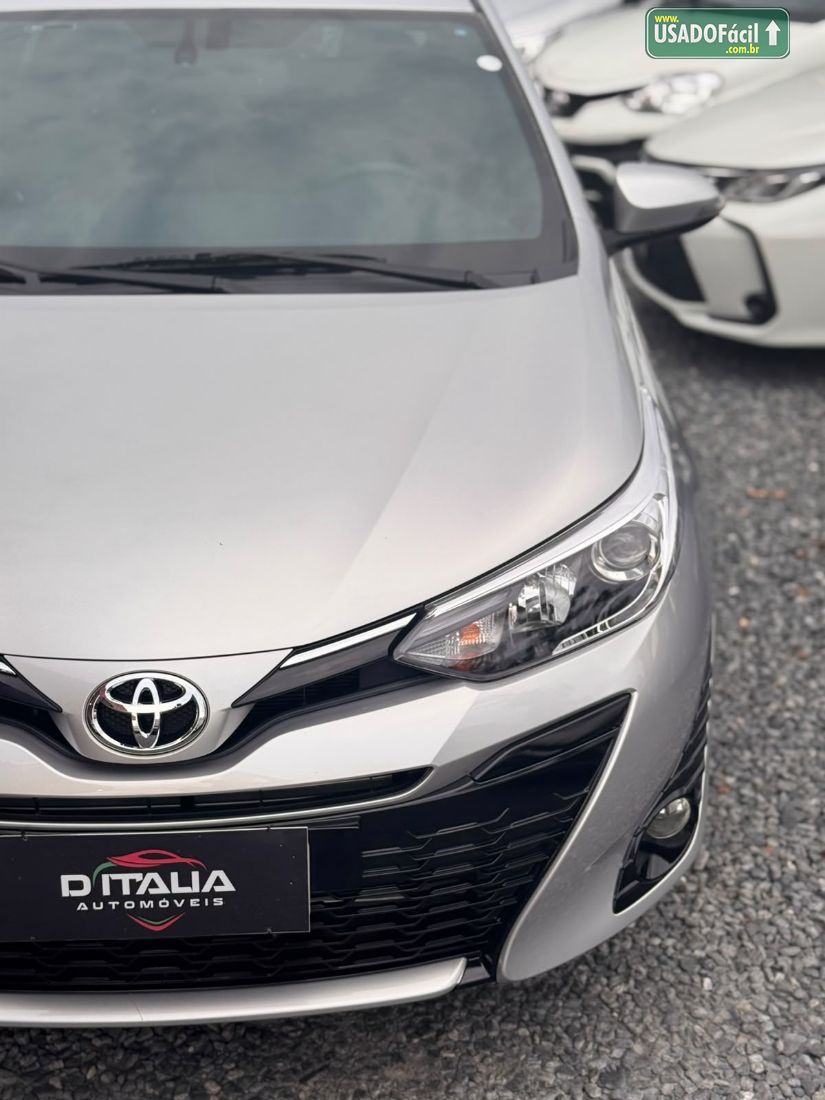 Toyota Yaris Hatch XLS 1.5 Automático Flex 2018/2019 — foto 4 de 13