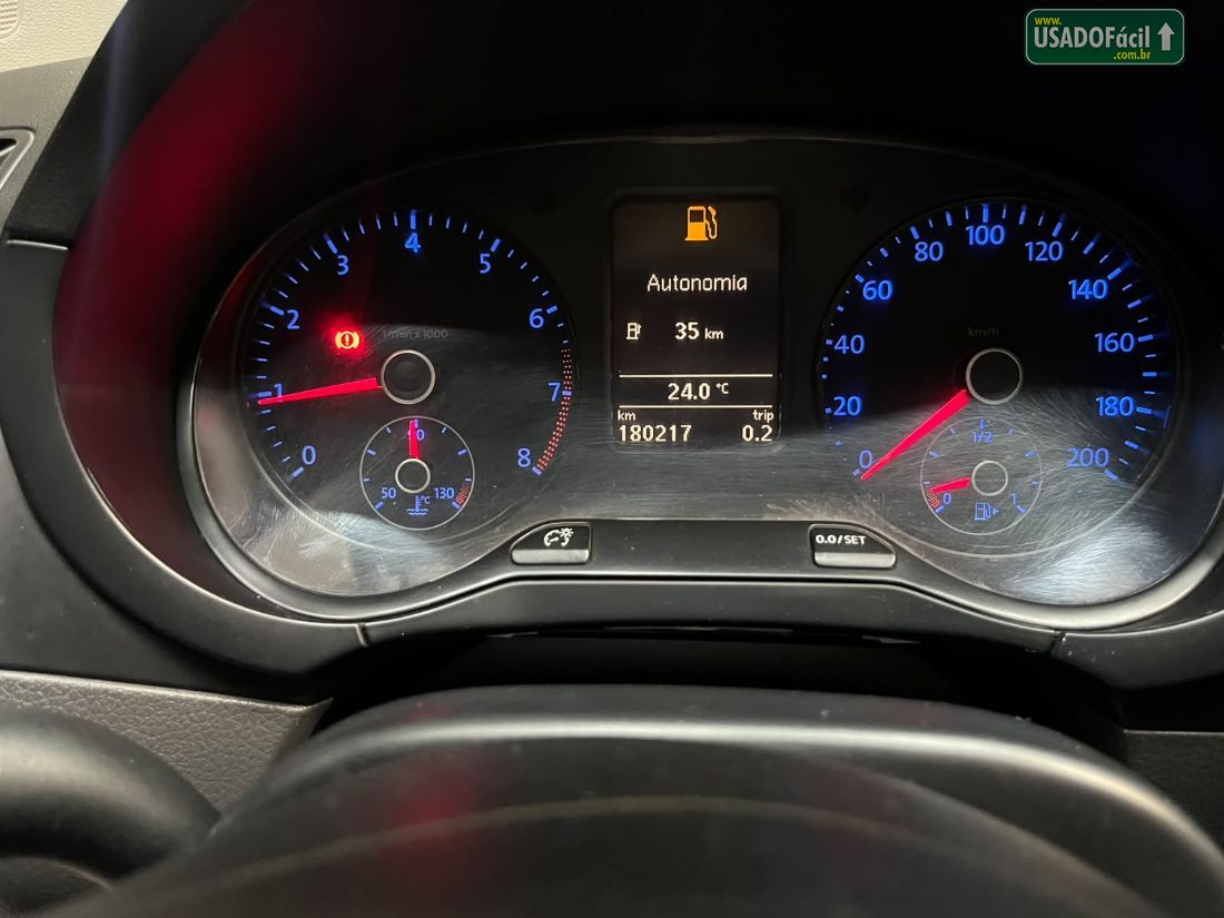 Volkswagen Fox 1.0 Mi 4P Total Flex 2010/2011 — foto 9 de 17