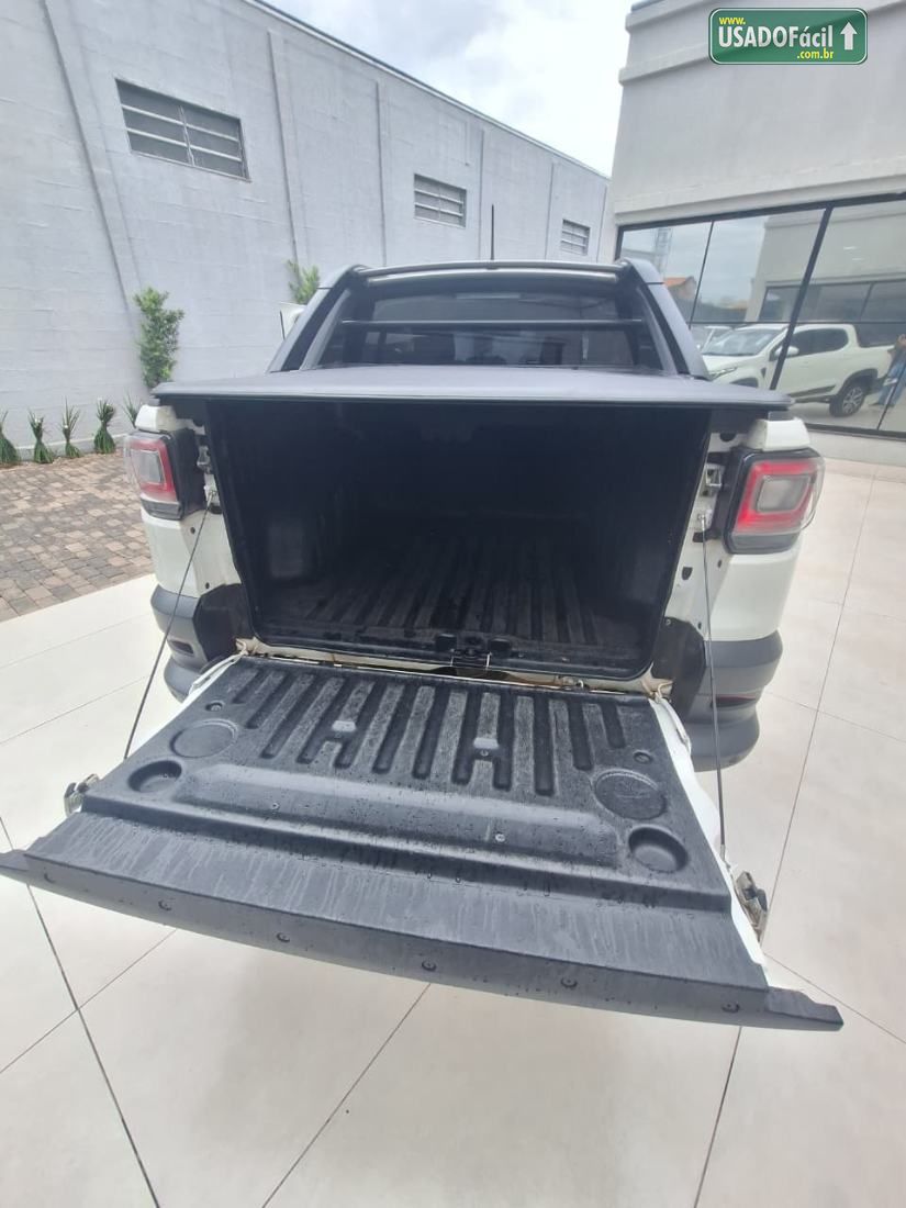 Fiat Strada Volcano CD 1.3 Automático Flex 2023/2023 — foto 19 de 20