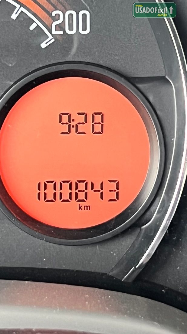 Fiat Fiorino Furgão Hard Working 1.4 Flex 2018/2018 — foto 12 de 13