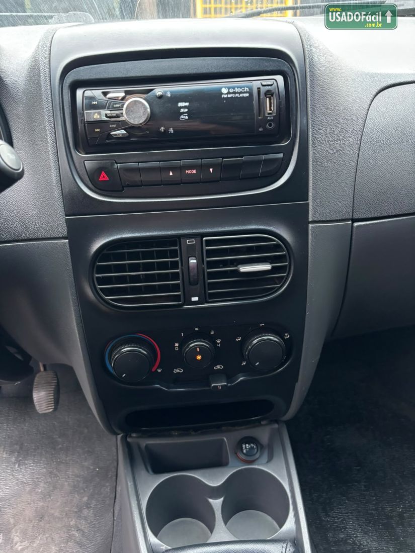 Fiat Strada Working CE 1.4 Mpi Fire Flex 2013/2013 — foto 10 de 12