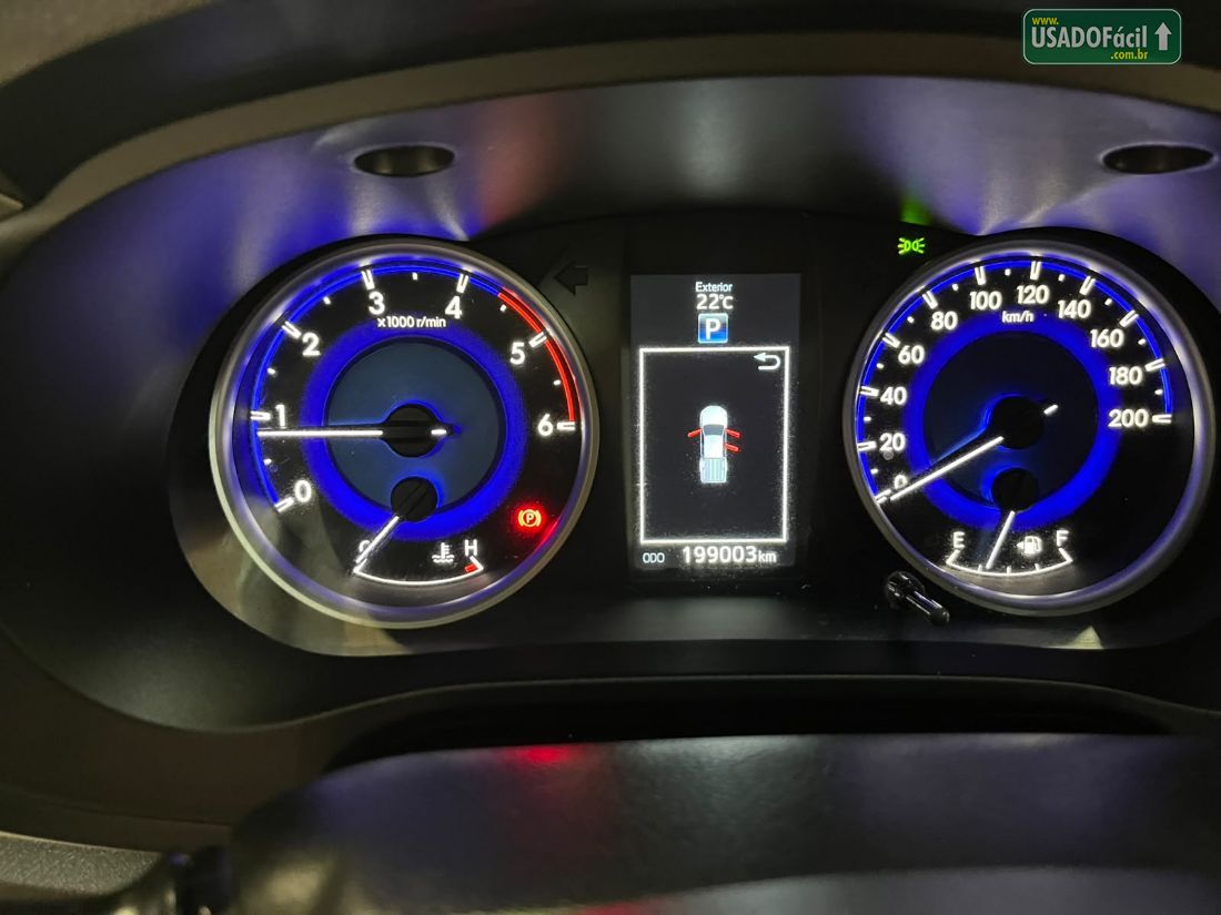 Toyota Hilux SRX CD 2.8 4x4 TDI Automático Diesel 2016/2016 — foto 10 de 19