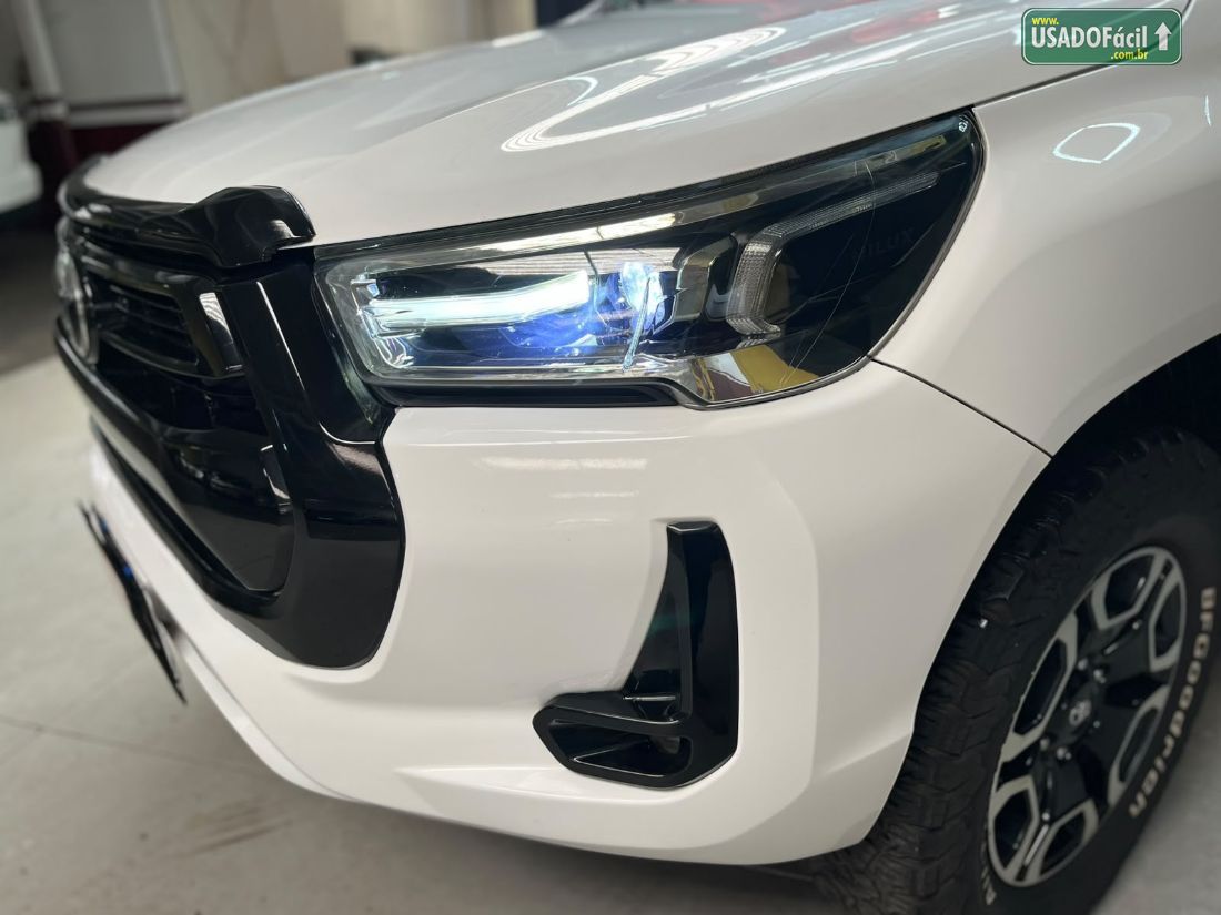 Toyota Hilux SRX CD 2.8 4x4 TDI Automático Diesel 2016/2016 — foto 4 de 19