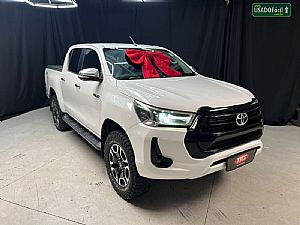 Toyota Hilux SRX CD 2.8 4x4 TDI Automático Diesel