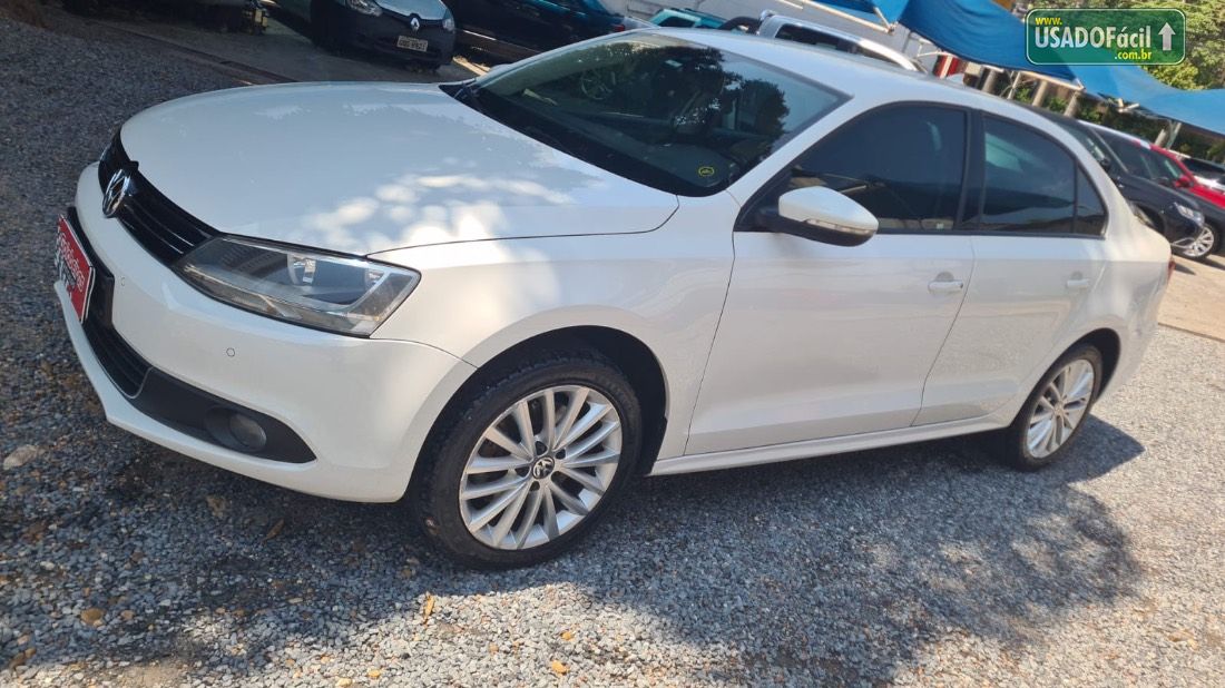 Volkswagen Jetta Highline 2.0 TSI Automático Tiptronic 2011/2011 — foto 2 de 15