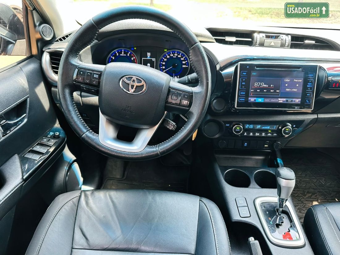 Toyota Hilux SRV CD 2.7 4X2 Automático Flex 2017/2018 — foto 10 de 17
