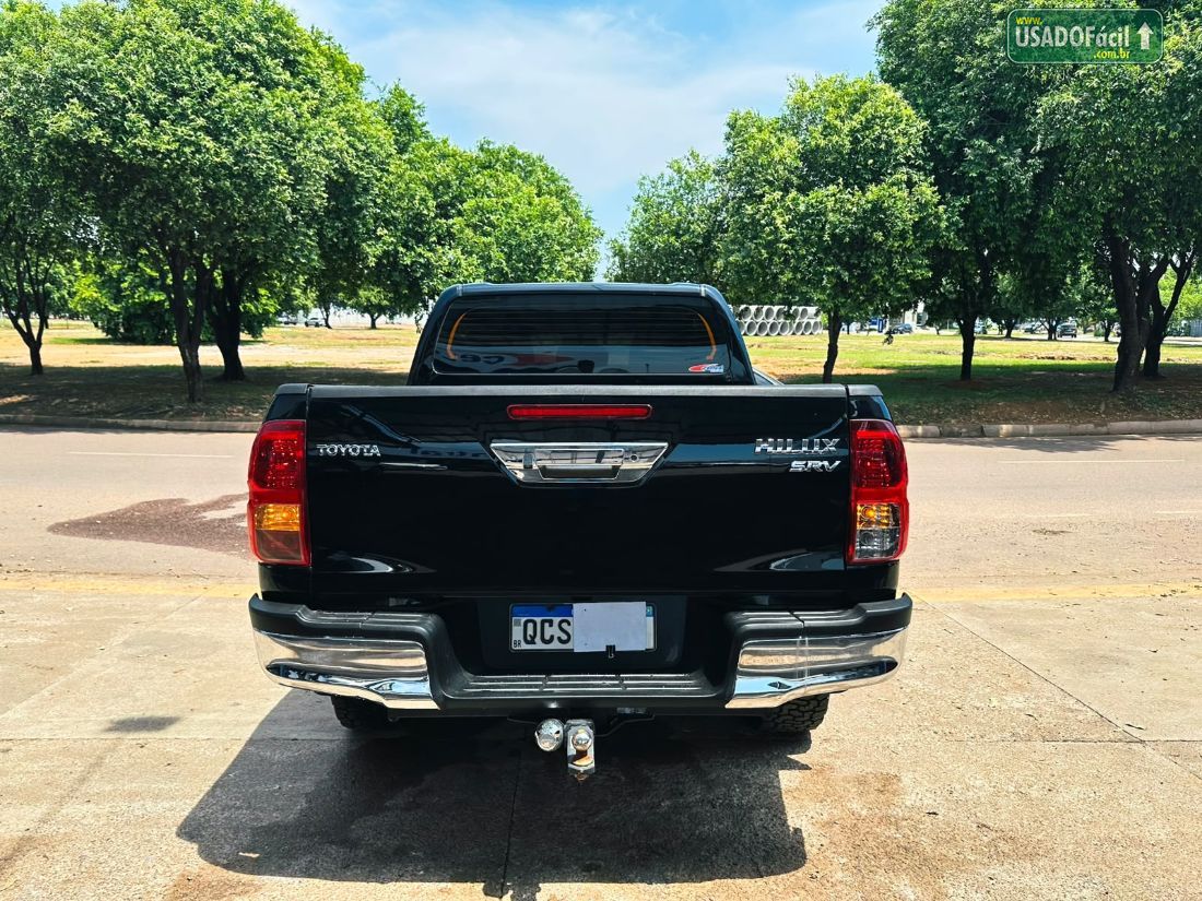 Toyota Hilux SRV CD 2.7 4X2 Automático Flex 2017/2018 — foto 14 de 17