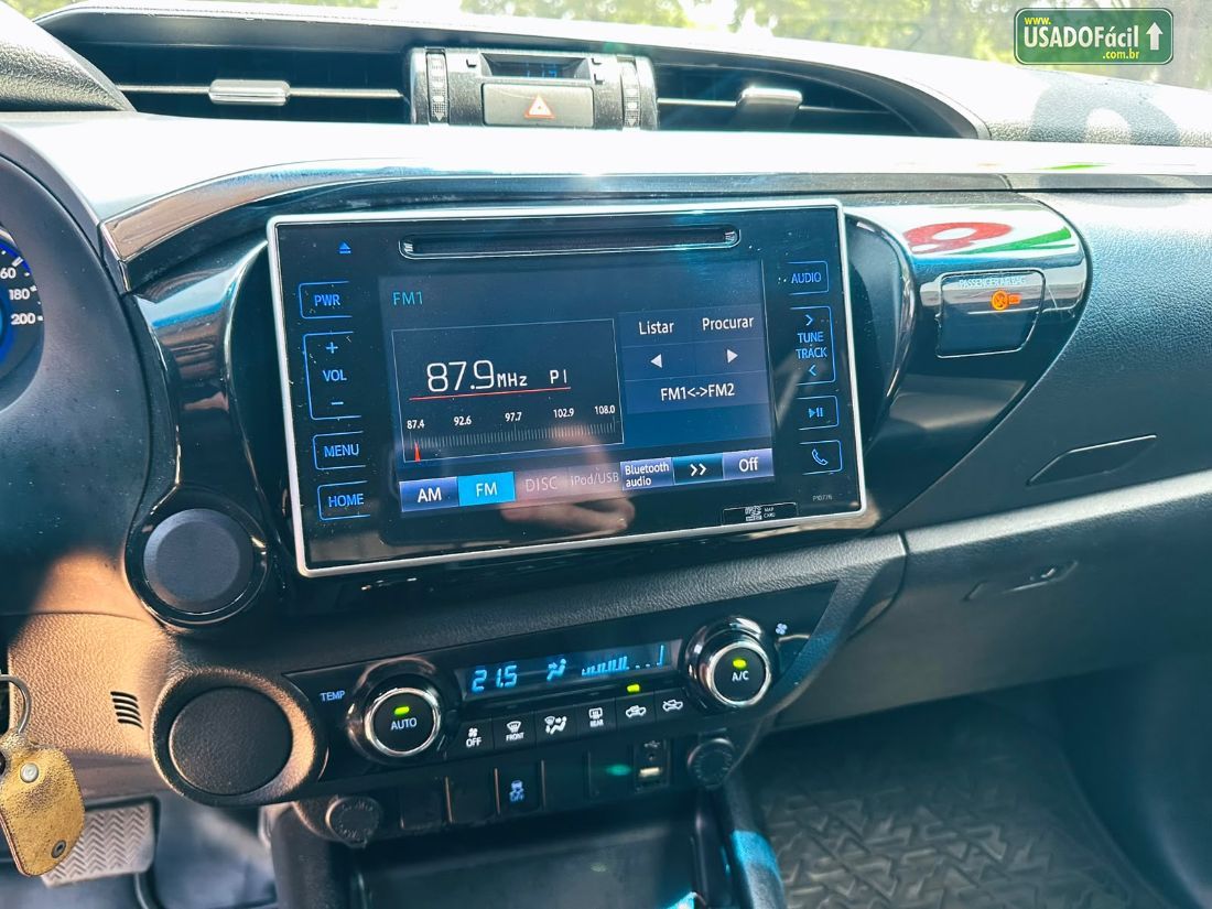 Toyota Hilux SRV CD 2.7 4X2 Automático Flex 2017/2018 — foto 8 de 17