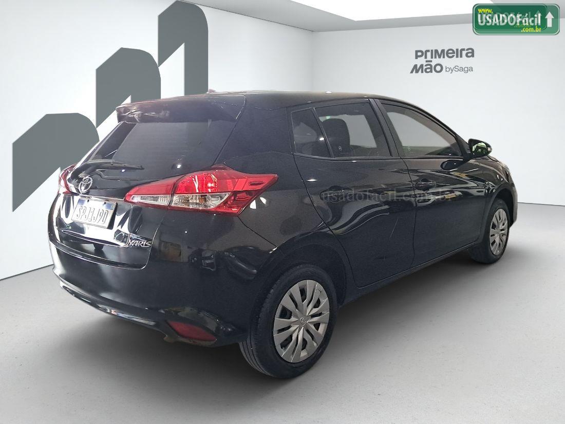 TOYOTA Yaris Hatch XL 1.5 Automático Flex 2024/2025 — foto 2 de 12