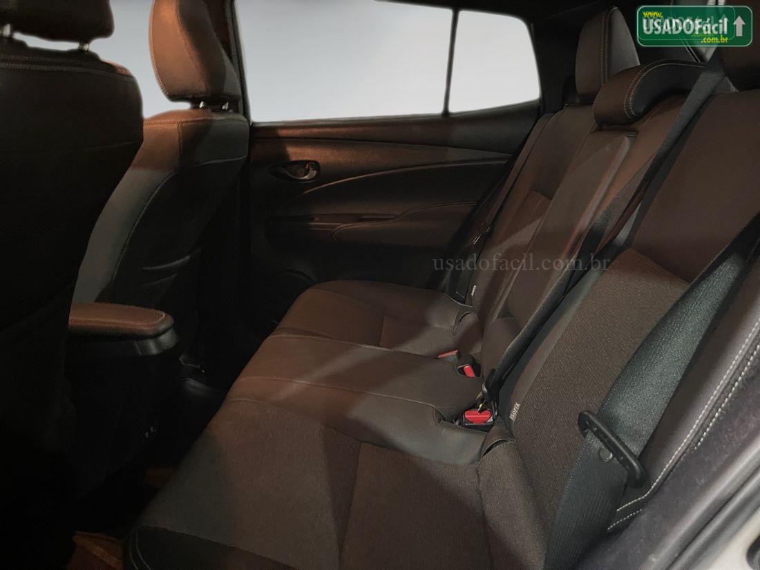 Toyota Yaris Hatch XS 1.5 Automático Flex 2024/2025 — foto 11 de 12