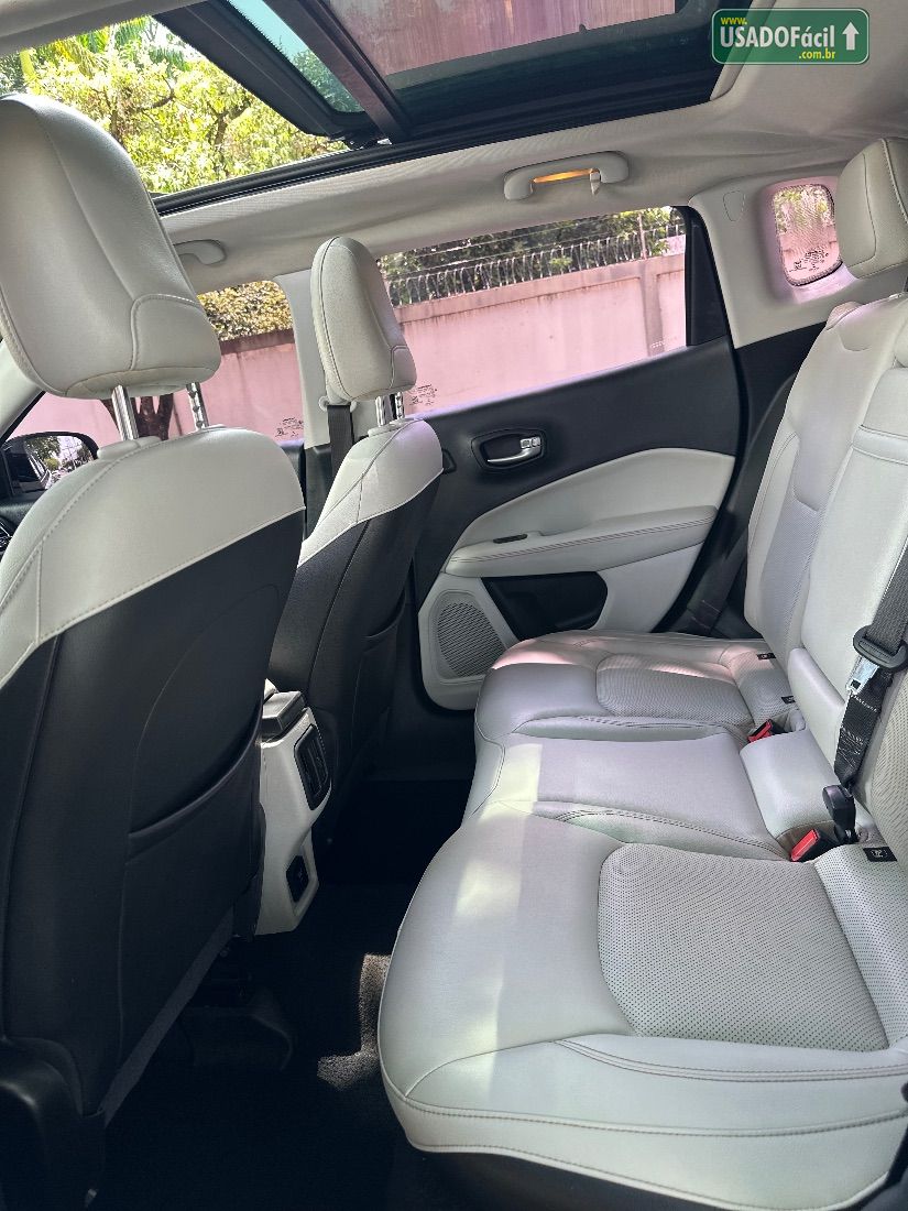 Jeep Compass Limited 2.0 4x2 Automático Flex 2017/2018 — foto 8 de 10
