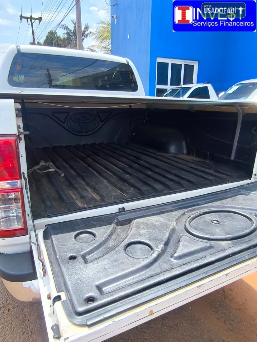 Toyota Hilux SR CD 2.7 4x2 Automático Flex 2014/2014 — foto 15 de 21