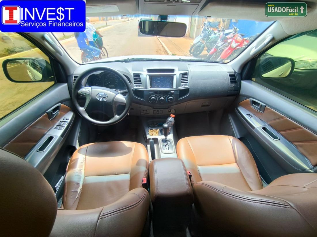 Toyota Hilux SR CD 2.7 4x2 Automático Flex 2014/2014 — foto 19 de 21