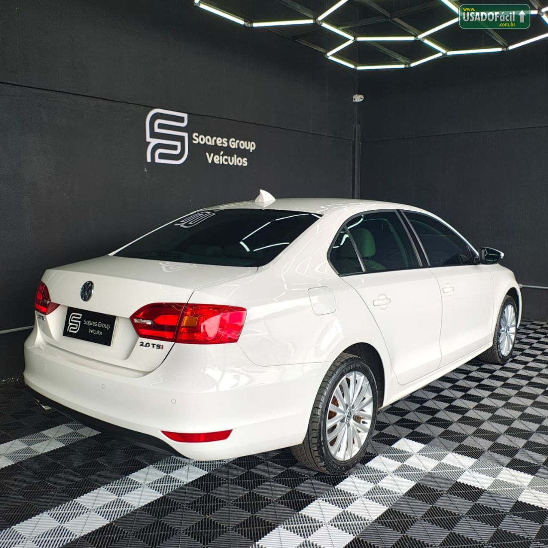 Volkswagen Jetta Highline 2.0 TSI Automático Tiptronic 2011/2011 — foto 4 de 13