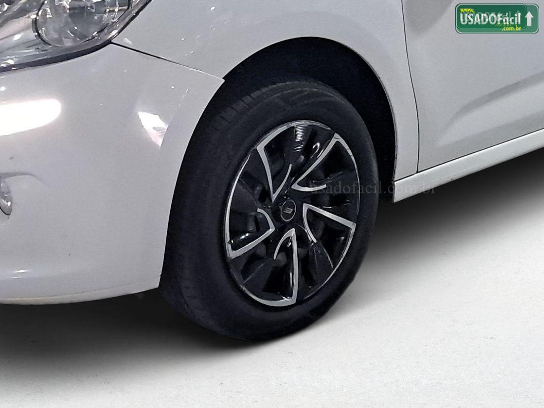 CITROEN C3 Attraction 1.6 Automático Flex 2018/2019 — foto 4 de 11