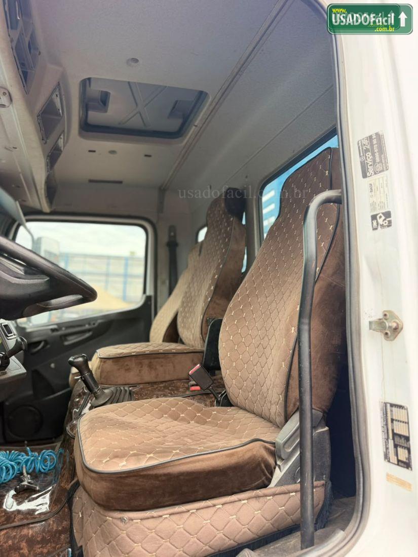 MERCEDES-BENZ mercedes Atego 1719 2p diesel E5 2014/2014 — foto 8 de 9