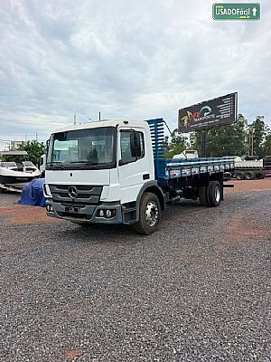 Mercedes Atego 1719 2p Diesel E5 2014/2014 em Cuiabá - MT