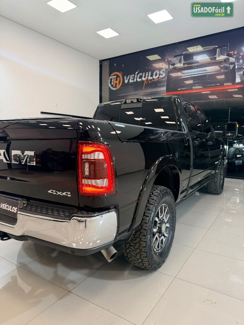 RAM Ram 3500 Limited Longhorn CD 6.7 Turbo Diesel 2023/2024 — foto 12 de 20