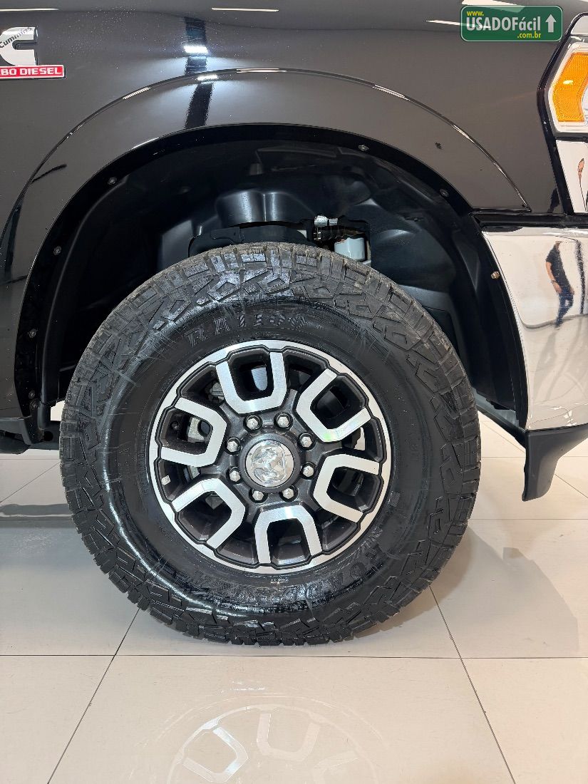 RAM Ram 3500 Limited Longhorn CD 6.7 Turbo Diesel 2023/2024 — foto 18 de 20