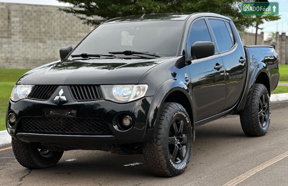 Mitsubishi L200 Triton HPE CD 3.2 Turbo Intercooler Mecânico Diesel 2009/2009 — foto 2 de 13