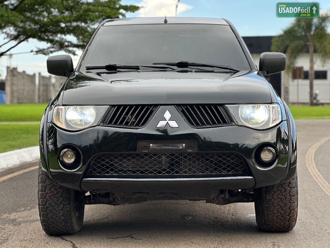 Mitsubishi L200 Triton HPE CD 3.2 Turbo Intercooler Mecânico Diesel 2009/2009 — foto 4 de 13