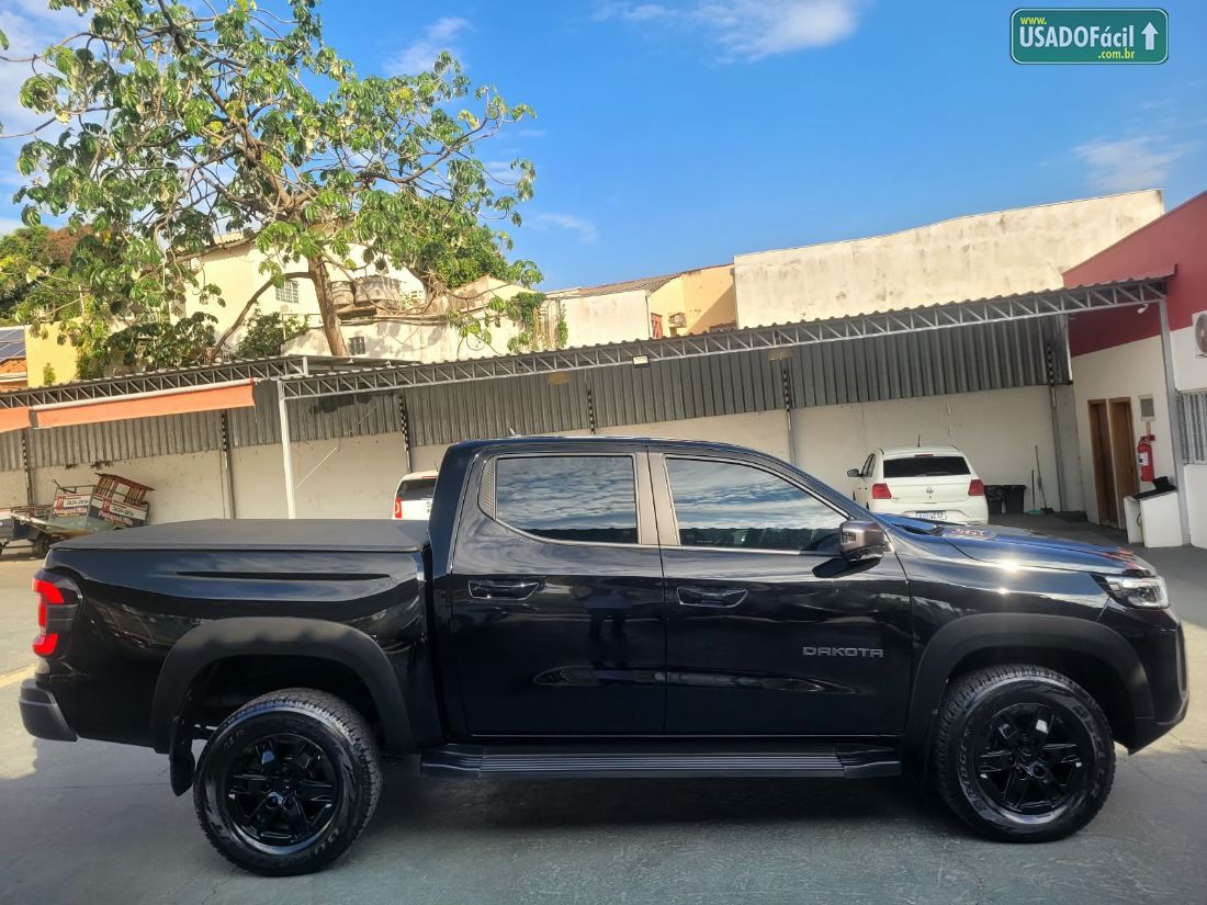 RAM Dakota Warlock 2.2 Turbo CD 4x4 Automático 2026/2026 — foto 5 de 17
