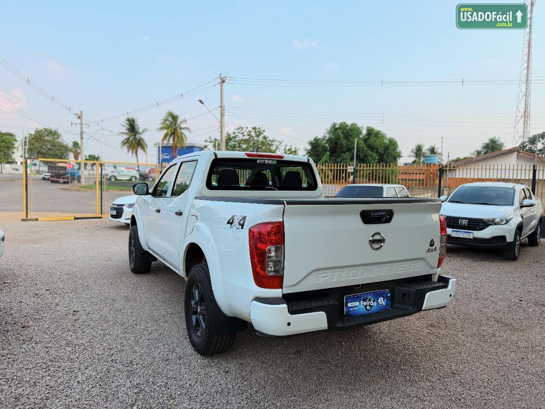 Nissan Frontier S CD 2.3 4x4 Turbo Mecânico Diesel 2022/2023 — foto 8 de 10