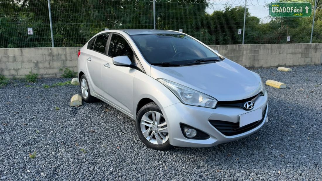 Hyundai HB20S Sedan Premium 1.6 Automático Flex 2013/2014 — foto 2 de 5