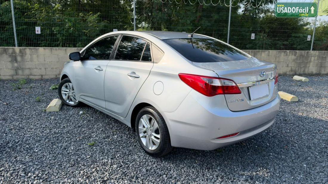 Hyundai HB20S Sedan Premium 1.6 Automático Flex 2013/2014 — foto 4 de 5