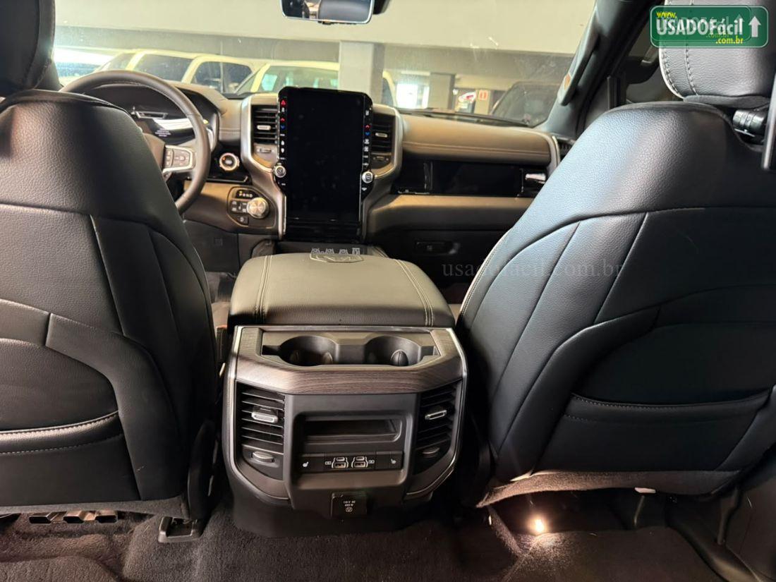 RAM RAM RAM 1500 LARAMIE NIGHT EDITION BI-TURBO 3.0 2025/2025 — foto 11 de 18