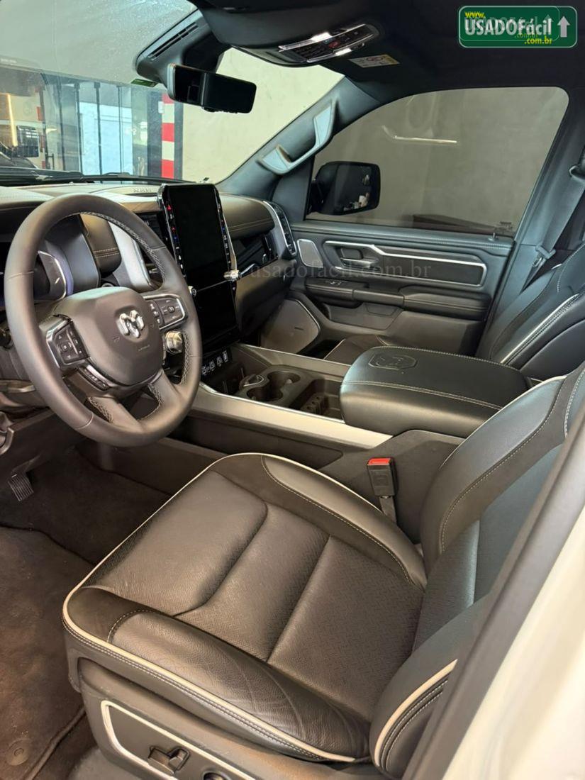 RAM RAM RAM 1500 LARAMIE NIGHT EDITION BI-TURBO 3.0 2025/2025 — foto 18 de 18