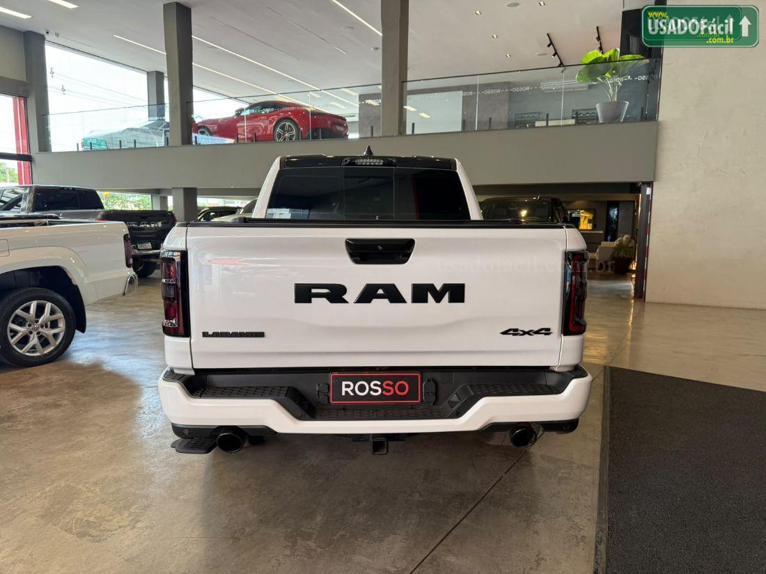 RAM RAM RAM 1500 LARAMIE NIGHT EDITION BI-TURBO 3.0 2025/2025 — foto 8 de 18