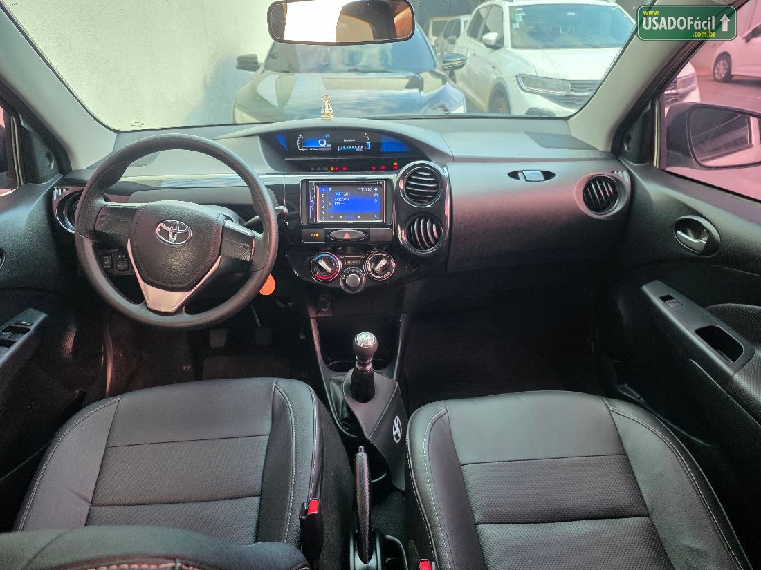 Toyota Etios Hatch X 1.3 Mecânico Flex 2018/2019 — foto 11 de 24