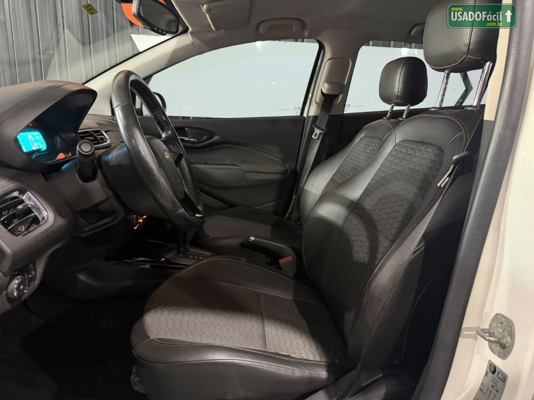 CHEVROLET/GM Onix Hatch LTZ 1.4 Automático Flex 2016/2017 — foto 6 de 13