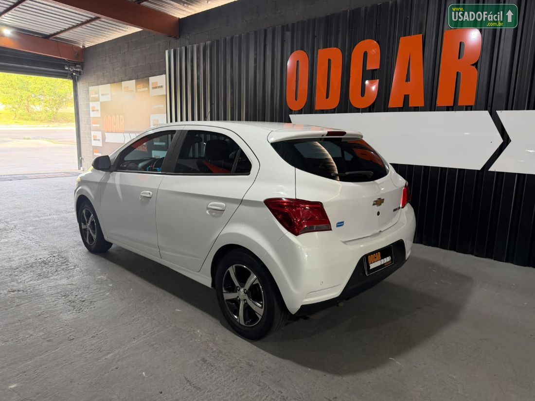 CHEVROLET/GM Onix Hatch LTZ 1.4 Automático Flex 2016/2017 — foto 4 de 13