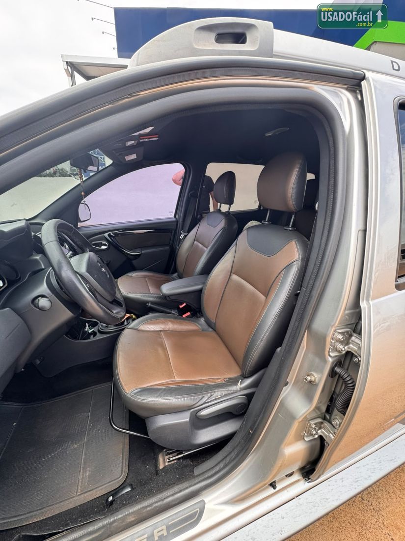 Renault Duster Dynamique 2.0 Automático Flex 2017/2017 — foto 12 de 12