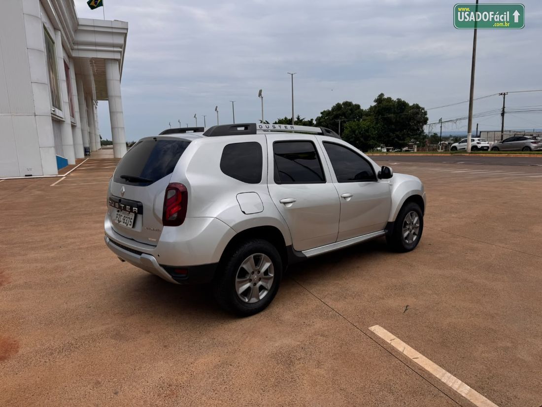 Renault Duster Dynamique 2.0 Automático Flex 2017/2017 — foto 4 de 12