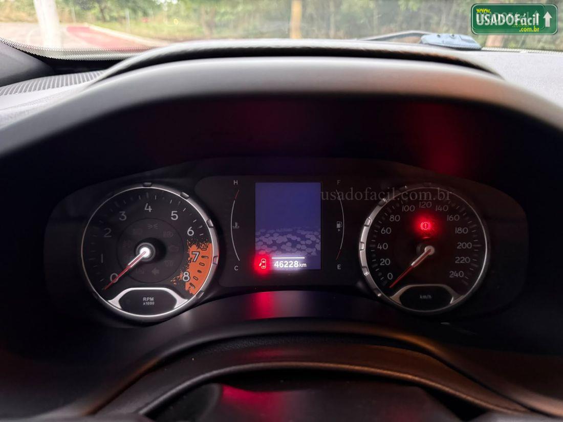 JEEP Renegade Longitude 1.8 4x2 Automático Flex 2021/2021 — foto 8 de 9