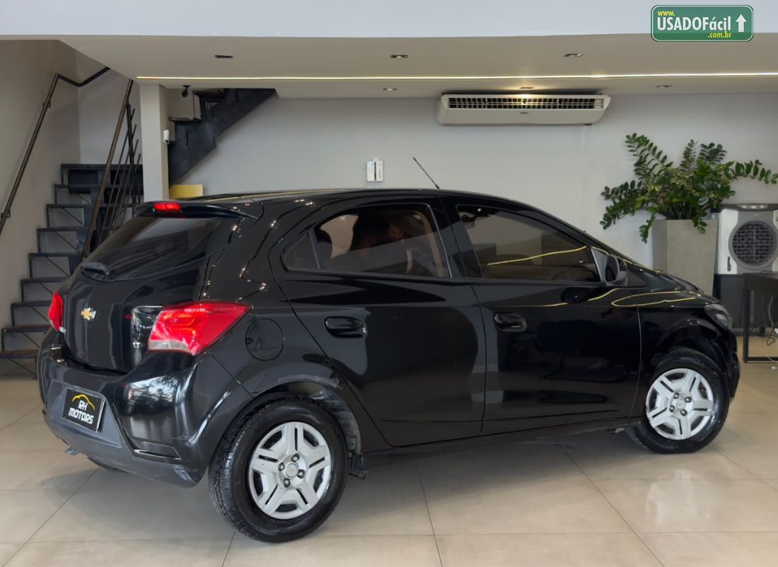 CHEVROLET/GM Onix Hatch LT 1.0 Mecânico Flex 2019/2019 — foto 4 de 13