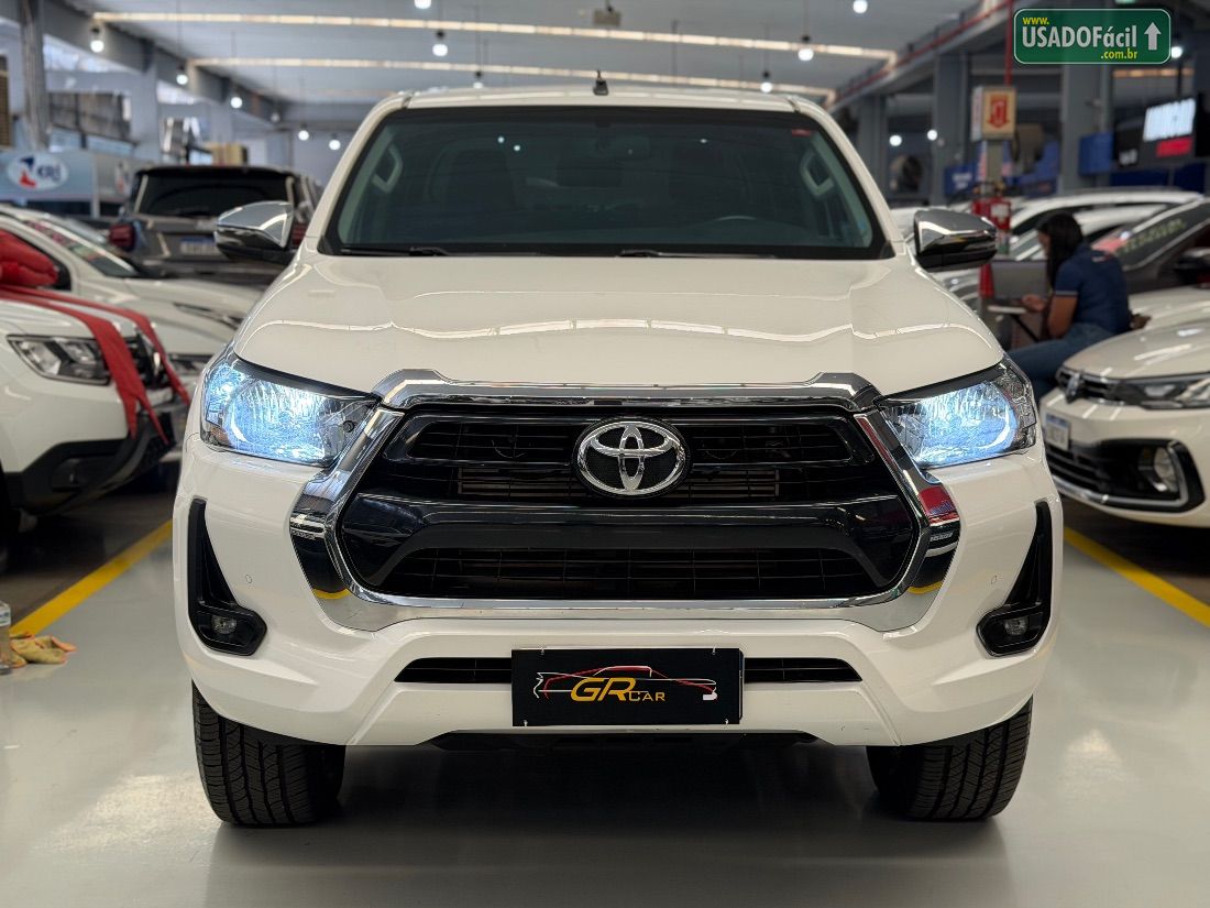 TOYOTA Hilux SRV CD 2.8 4x4 TDI Automático Diesel 2024/2024 — foto 4 de 11