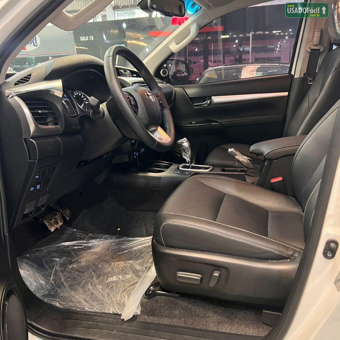 Toyota Hilux SRX CD 2.8 4x4 TDI Automático Diesel 2025/2025 — foto 4 de 8