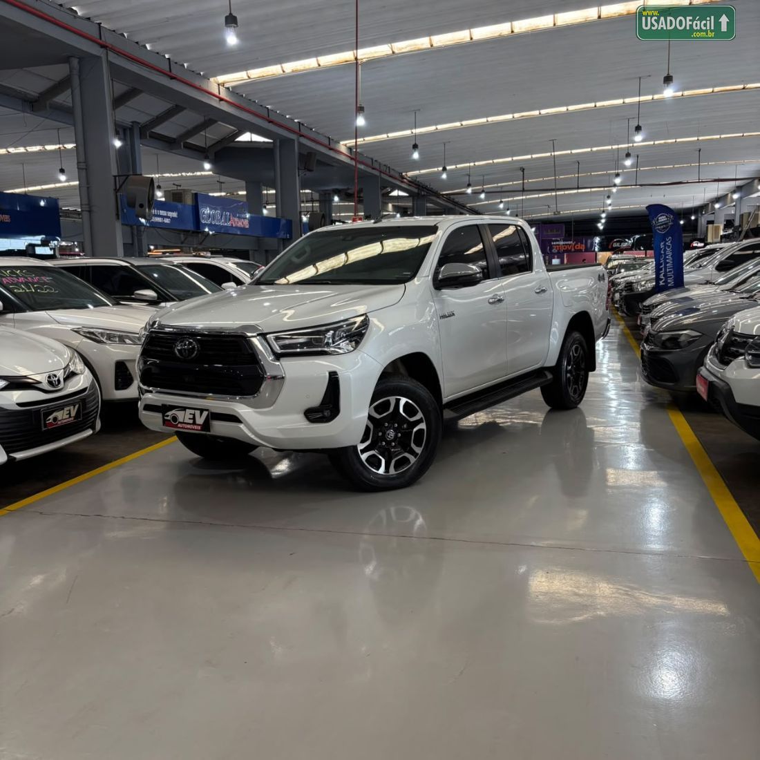 Toyota Hilux SRX CD 2.8 4x4 TDI Automático Diesel 2024/2024 — foto 3 de 18