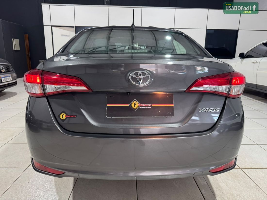 Toyota Yaris Sedan XL Live 1.5 Automático Flex 2021/2022 — foto 7 de 20