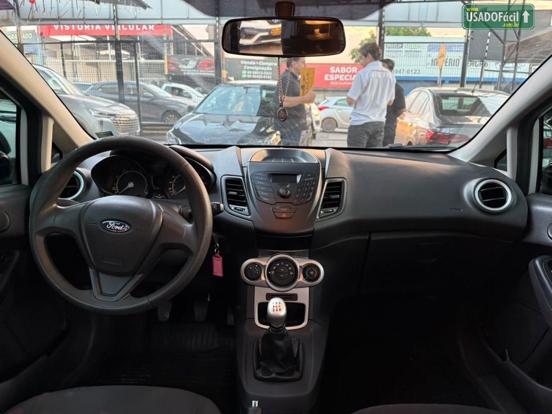 Ford Fiesta Hatch SE Mecânico 5P Flex 2016/2017 — foto 8 de 14